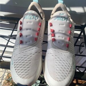 Nike Airmax 270- Size 8 1/2